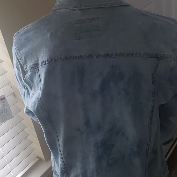 Jean Jacket - Picture 2 of 5